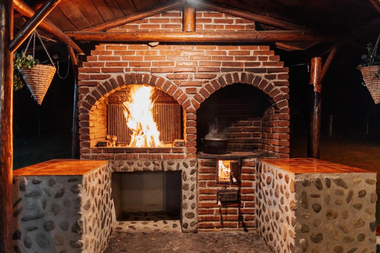 Casa Ardeleana 호텔 Lotrioara 외부 사진